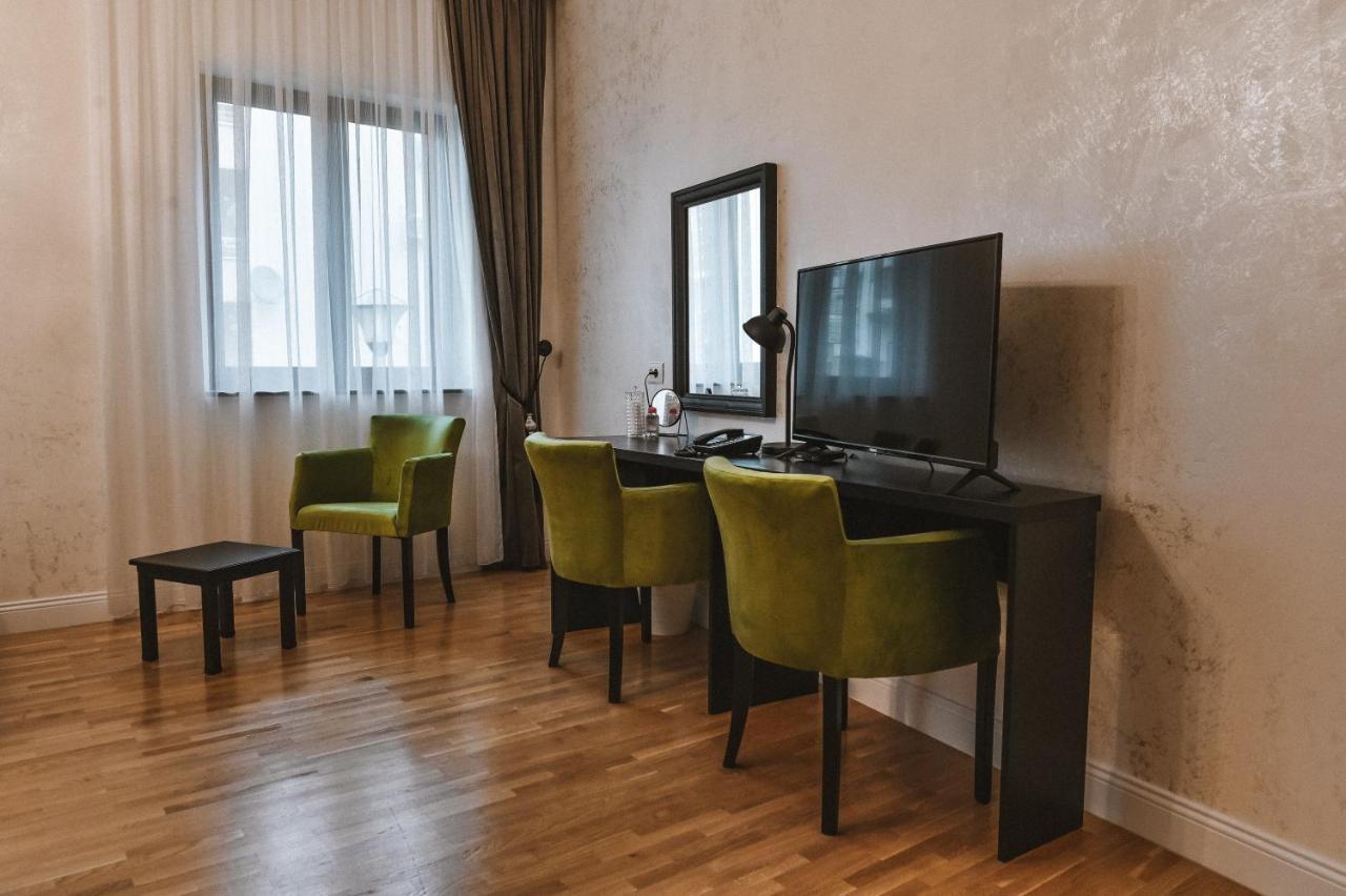 Garni Hotel Barut Шабац Экстерьер фото